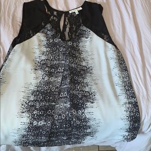 Xl black and grey blouse